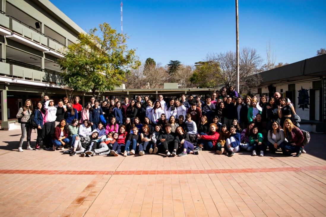 imagen Estudiantes de colegios de la UNCUYO compartieron sus proyectos 