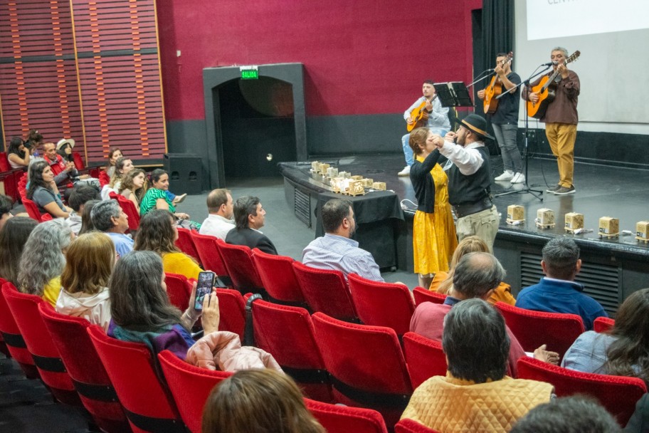 imagen Presentación de la tercera edición de Cuéntame con Luz en Malargüe