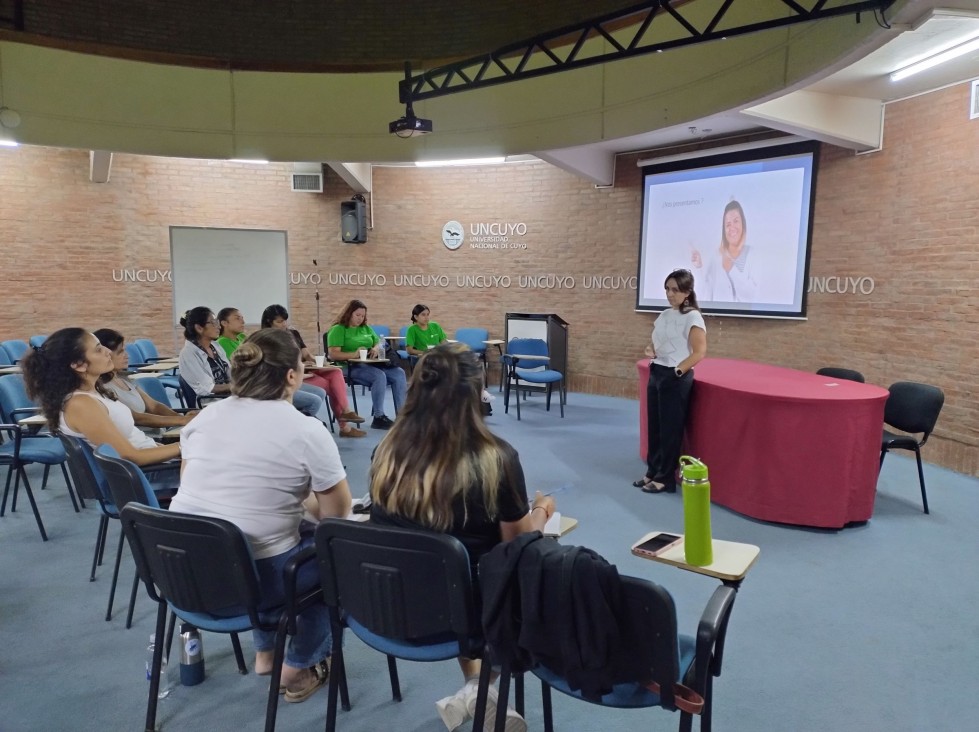 imagen Economía social y ambiente: otro año brindado formaciones a cooperativas y sensibilizando a la comunidad.