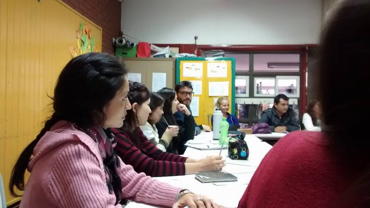 imagen Promueven desarrollo de vínculos entre escolares y sus familias