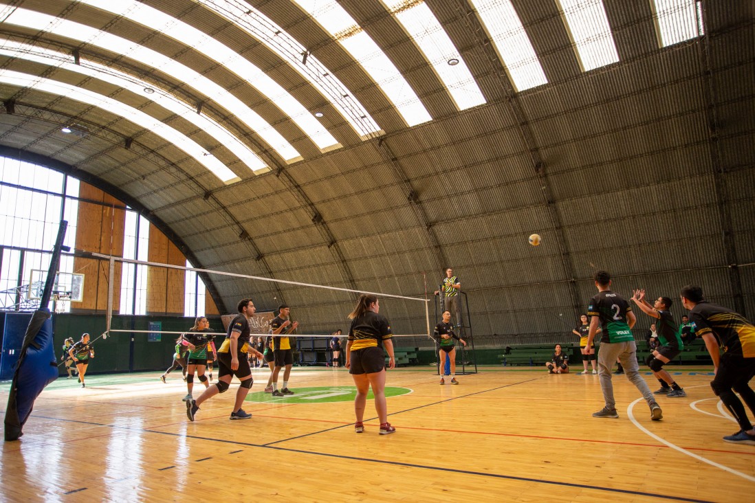 imagen Encuentro deportivo entre Huarpes RC y Club UNCUYO para derribar prejuicios 