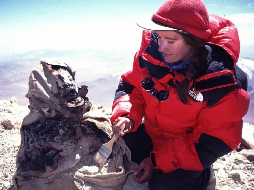 imagen Constanza Ceruti, reconocida arqueóloga de alta montaña, dará una conferencia en la UNCUYO