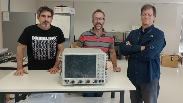 imagen El Instituto Balseiro adquirió equipamiento tecnológico para desarrollar la innovación científica en el campo de las telecomunicaciones