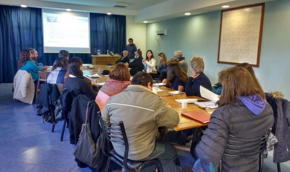 imagen Reunión con investigadores de proyectos vinculados a organizaciones públicas y privadas