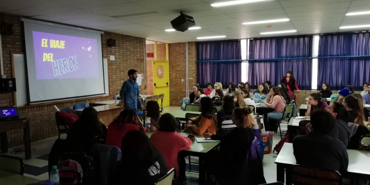 imagen Estudiantes de diseño participaron de un taller de procesos creativos