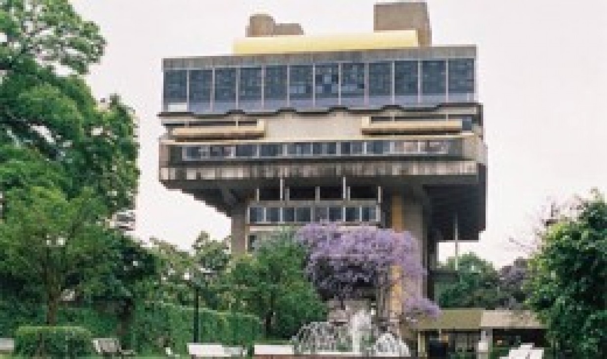 imagen La Ediunc ofrece publicaciones de la Biblioteca Nacional