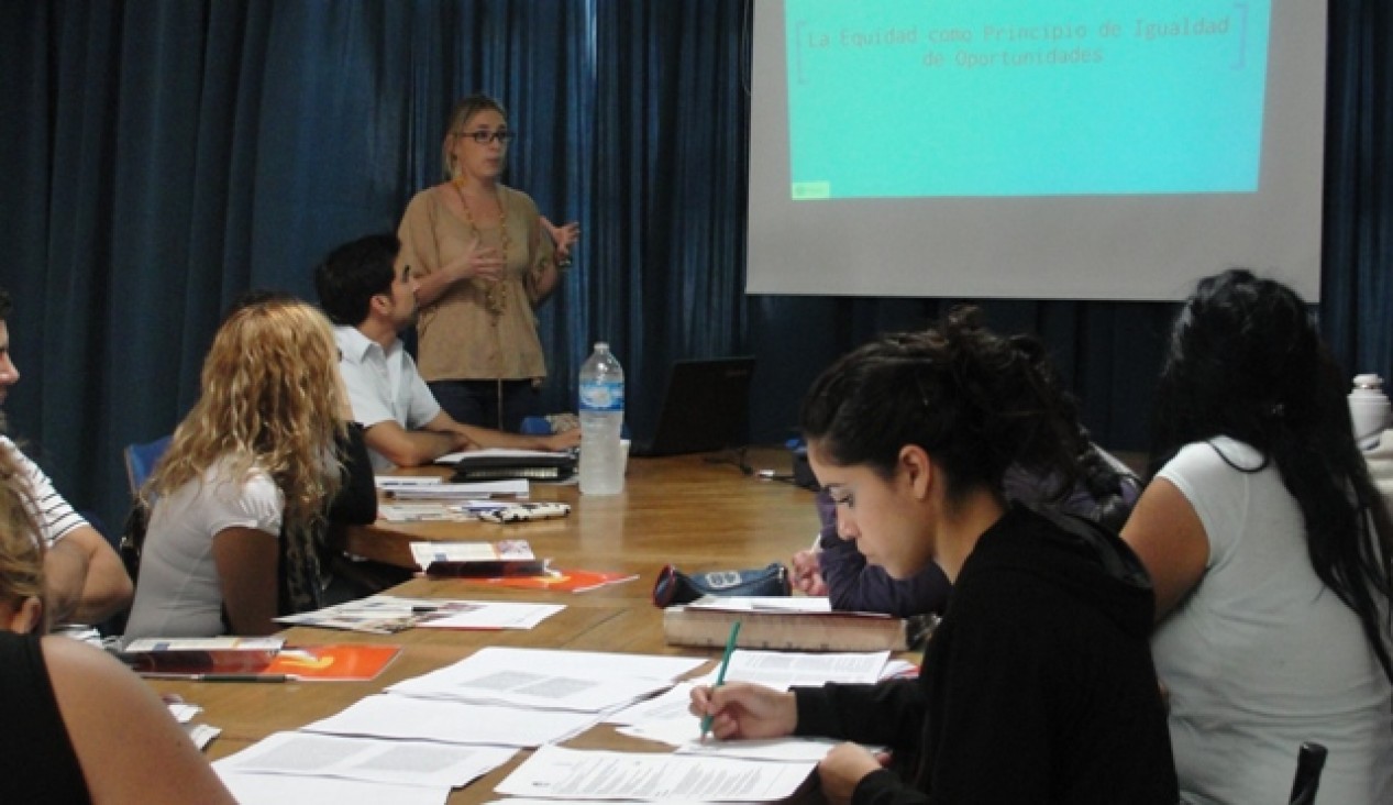 imagen Seminario de capacitación en Extensión Universitaria en Contextos de Encierro