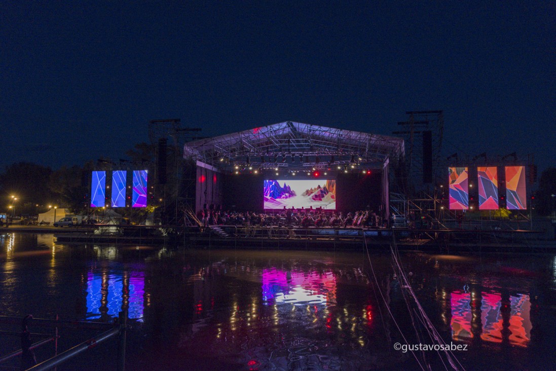 imagen Un año más de electrosinfonías en el Parque Central