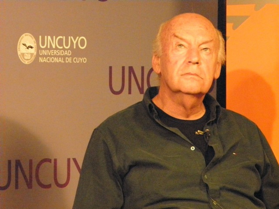 imagen Eduardo Galeano ya está en Mendoza