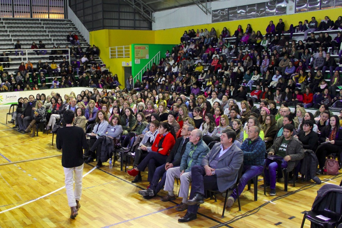 imagen Con gran convocatoria, se realizó en Junín un taller sobre estrategias para afrontar las crisis