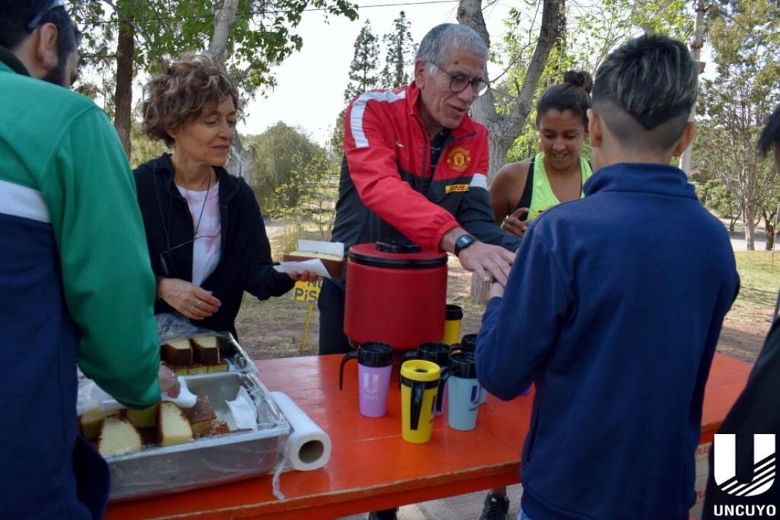 imagen Se puso en marcha el proyecto "Entrenando la alimentación" en la escuela socio-deportiva de fútbol