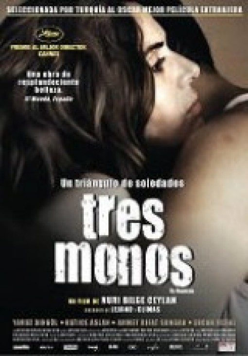 imagen Tres monos en Cine Universidad