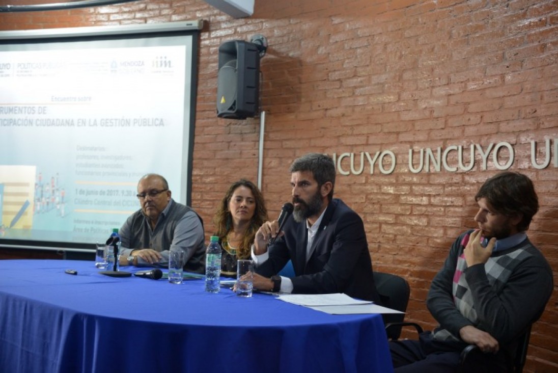 imagen Especialistas debatieron sobre la nueva participación ciudadana