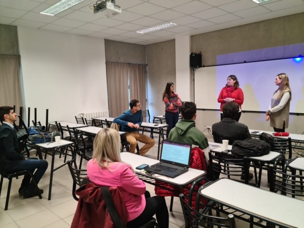 imagen Jóvenes investigadores de la UNCuyo se preparan para participar de un encuentro internacional en Bolivia