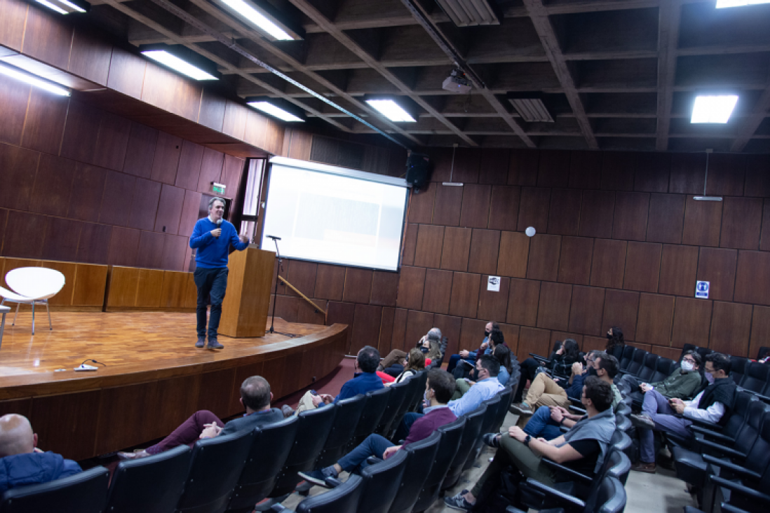 imagen Sebastián Campanario: "La Universidad tiene que mejorar la interfaz público privada con transferencia de conocimientos"