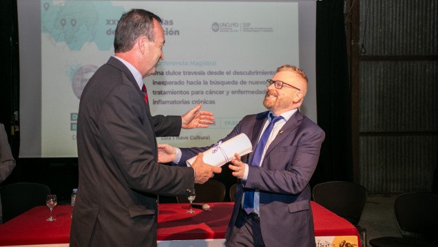 imagen La ciencia en lo más alto: Gabriel Rabinovich ya es Doctor Honoris Causa de la UNCUYO