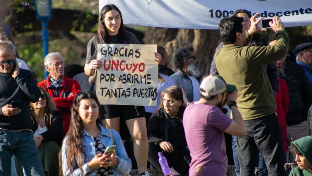 imagen Acerca de las asambleas, vigilias y tomas en la UNCUYO