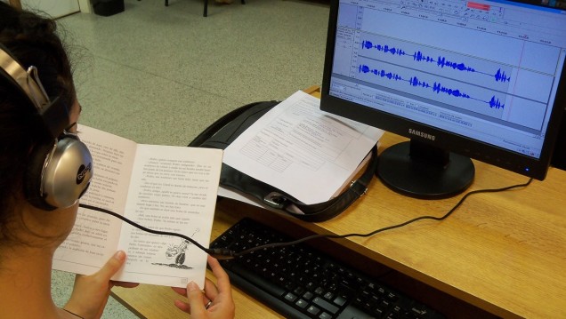 imagen Literatura en formato de audiolibros y braille para bibliotecas escolares
