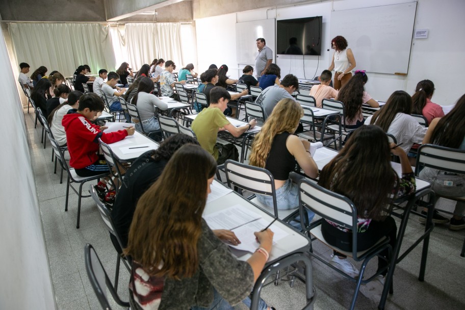 imagen Escuelas de la UNCUYO: listado de ingresantes a los bachilleratos orientados