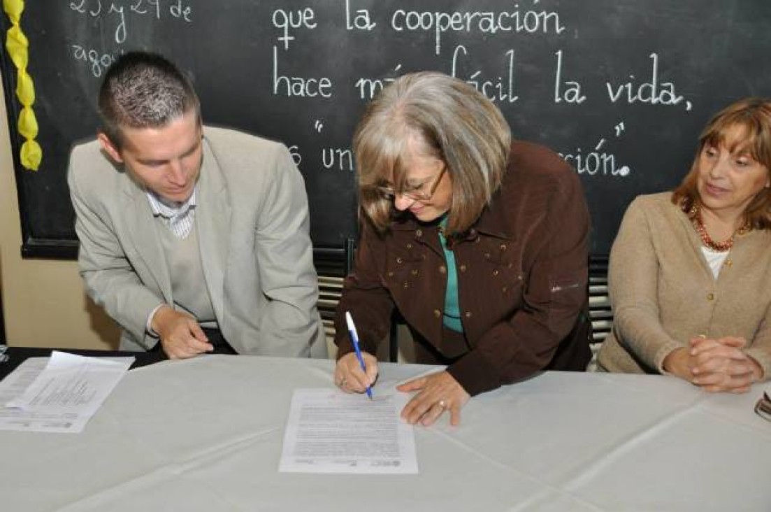 imagen Dictan carrera de Educación Elemental y Especial en Santa Rosa