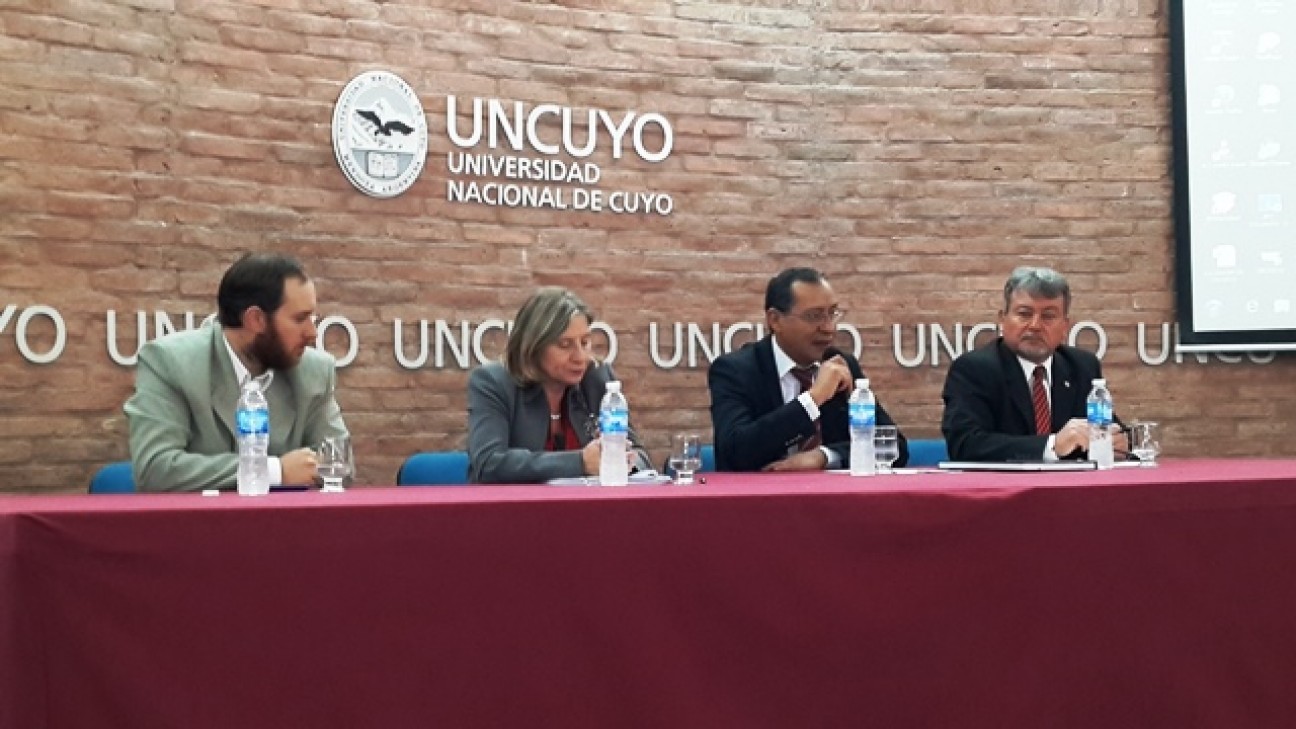 imagen Cómo patentar y proteger el conocimiento analizaron en la UNCuyo