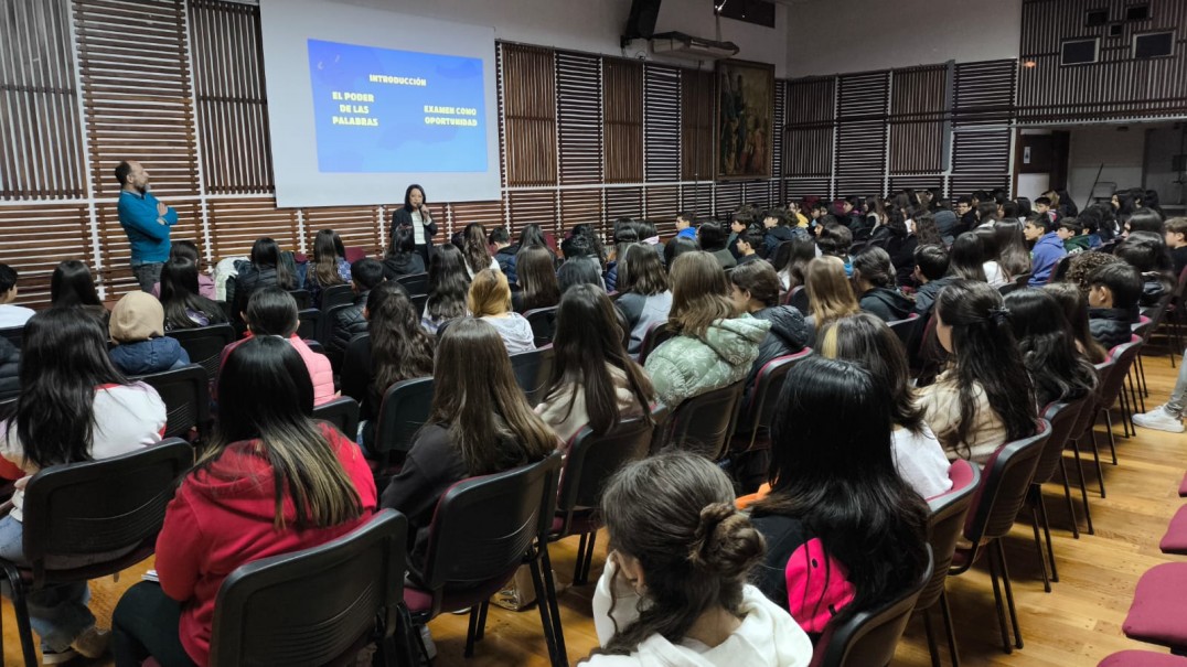 imagen  Ingreso a escuelas de la UNCUYO: 2.300 aspirantes participaron del primer encuentro presencial 