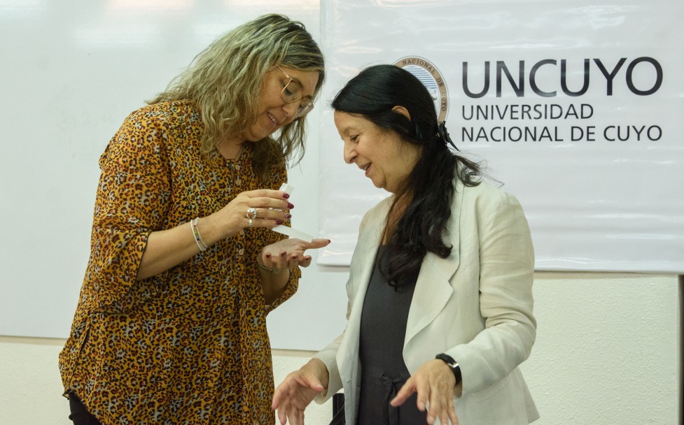 imagen Ana María Careaga, referente de DDHH, es la nueva doctora Honoris Causa de la UNCUYO