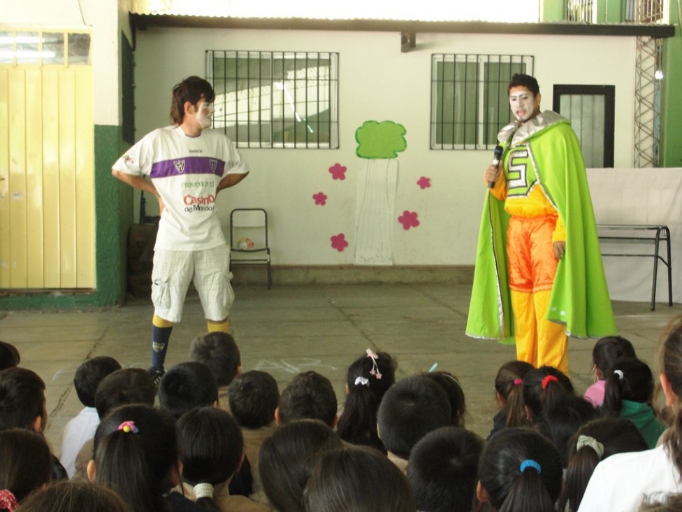 imagen Mediante el teatro, enseñan a niños de escuelas a cuidar su salud