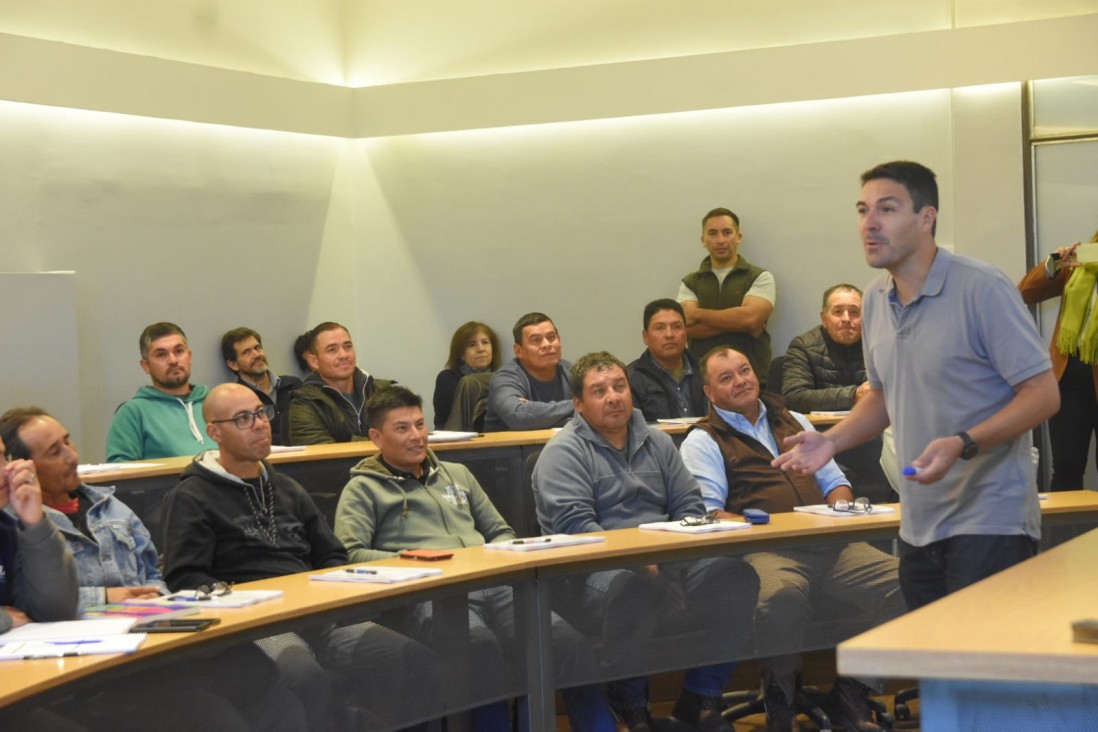 imagen El oficio agrícola: arrancó en Agrarias una escuela para encargados de fincas 