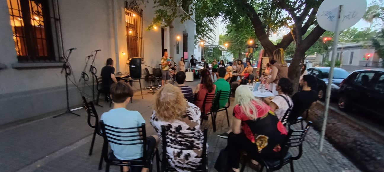 imagen Una nueva Noche de las Librerías celebra la lectura en la Ciudad