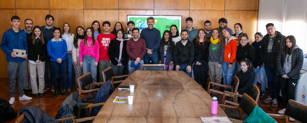 imagen Jóvenes de la UNCUYO, elegidos por su compromiso ambiental 