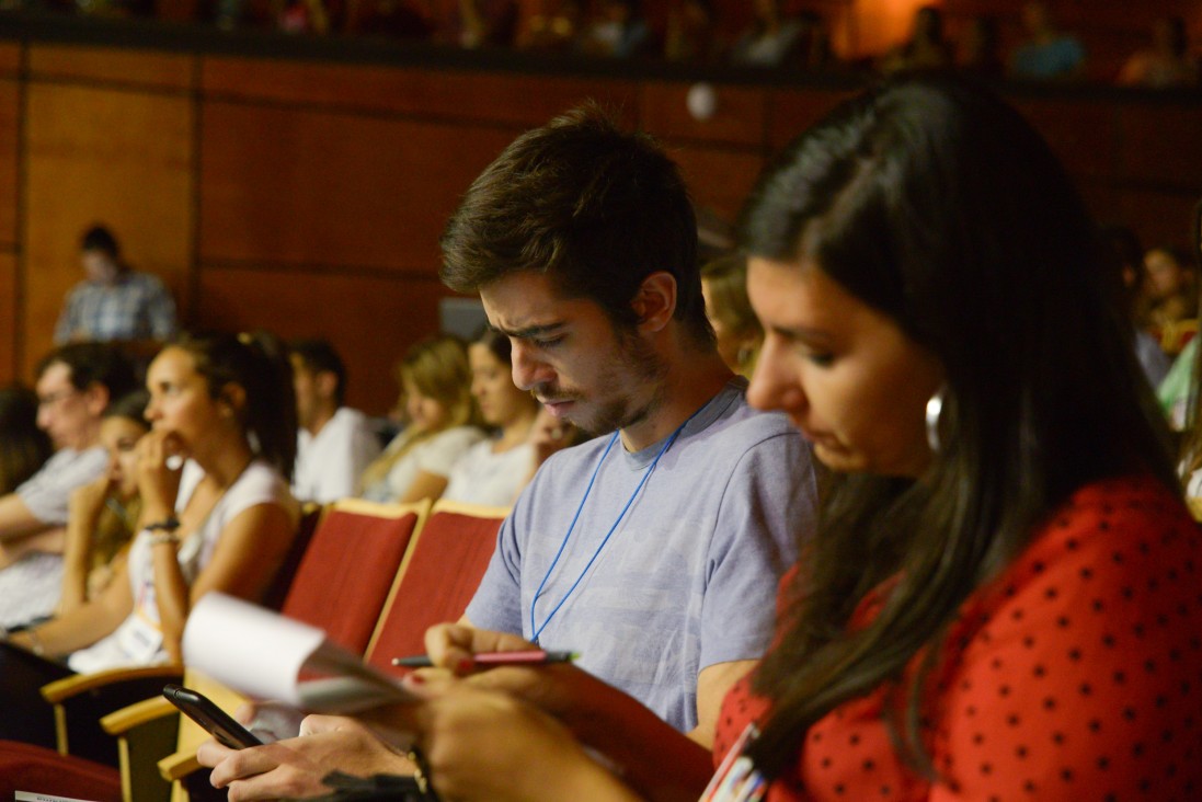 imagen Más de 500 estudiantes y graduados visitaron la FIESA