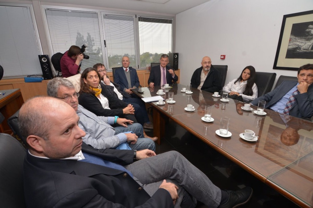 imagen Rector Pizzi recibió a padres de los colegios