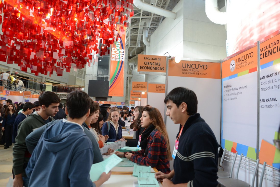 imagen Ya se pueden recorrer los stands de la Expo Educativa 