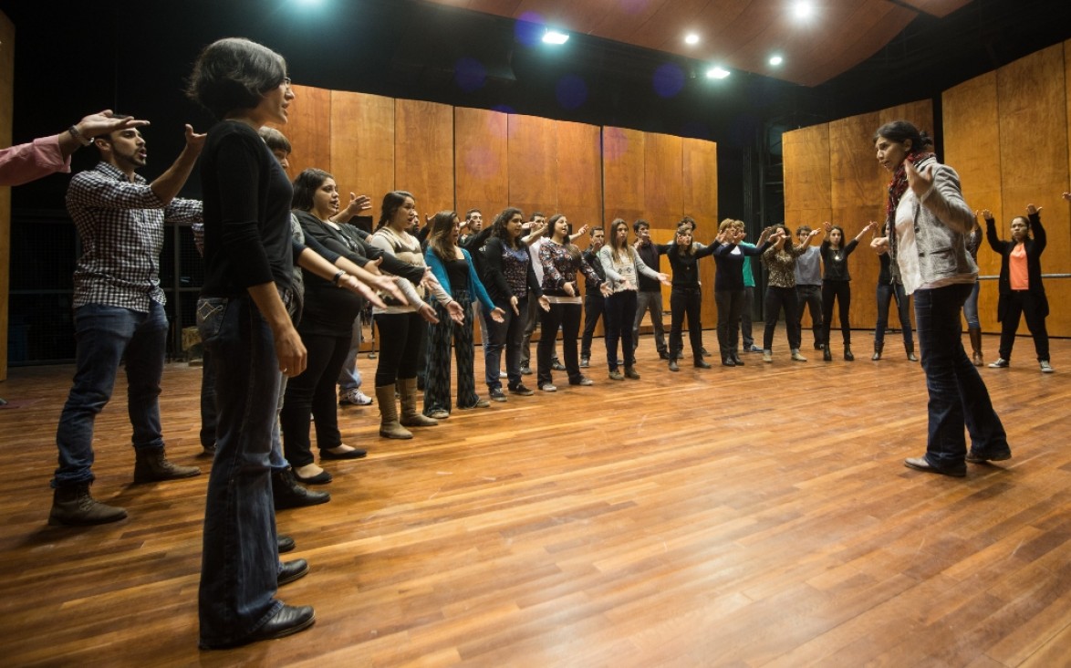 imagen El Coro festeja 50 años en la Nave Universitaria