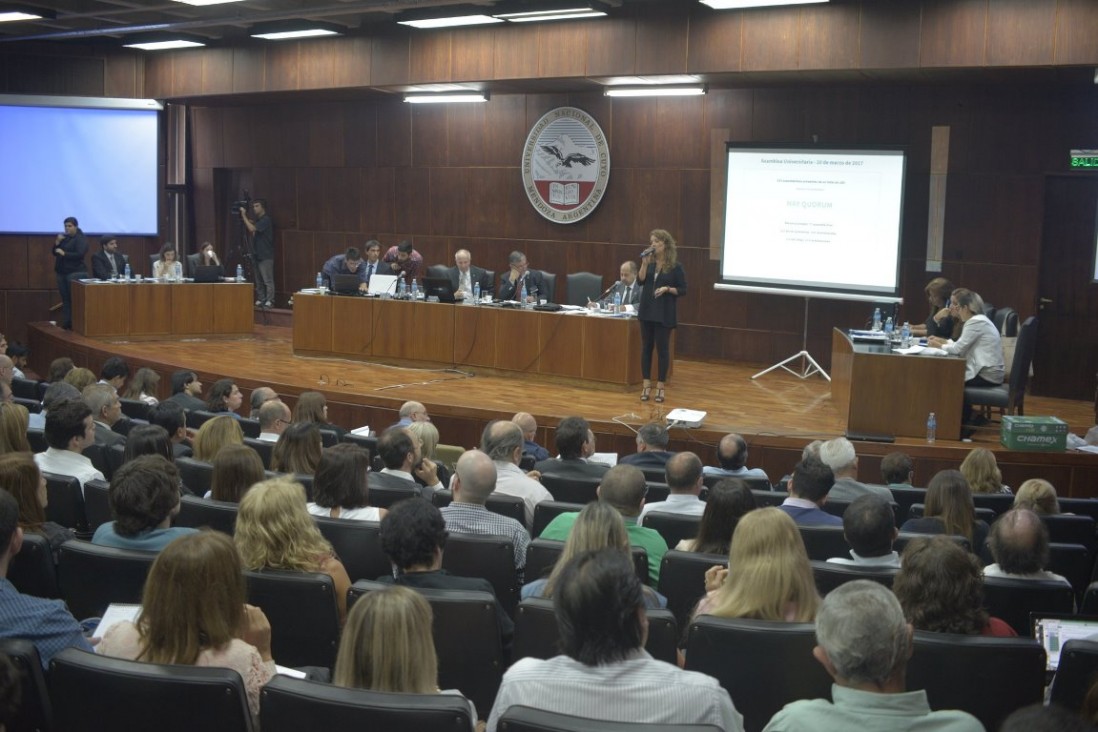 imagen Se reunió la Asamblea Universitaria 