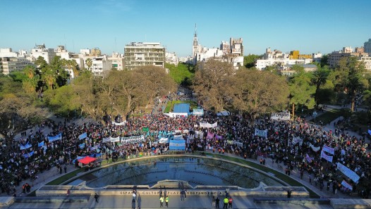 imagen Más de 35 mil personas marcharon por la universidad pública