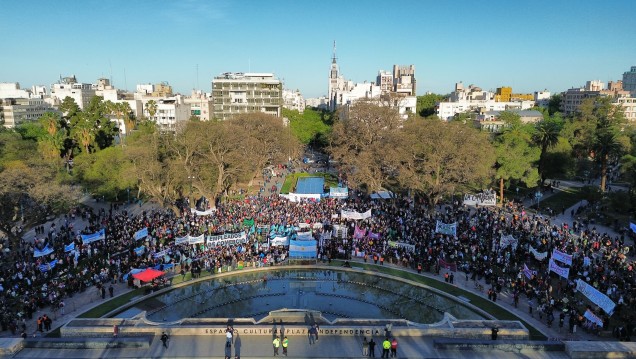 imagen Más de 35 mil personas marcharon por la universidad pública