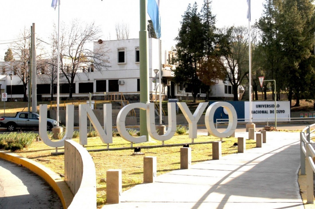 imagen La UNCUYO crece en el ranking de universidades en Argentina