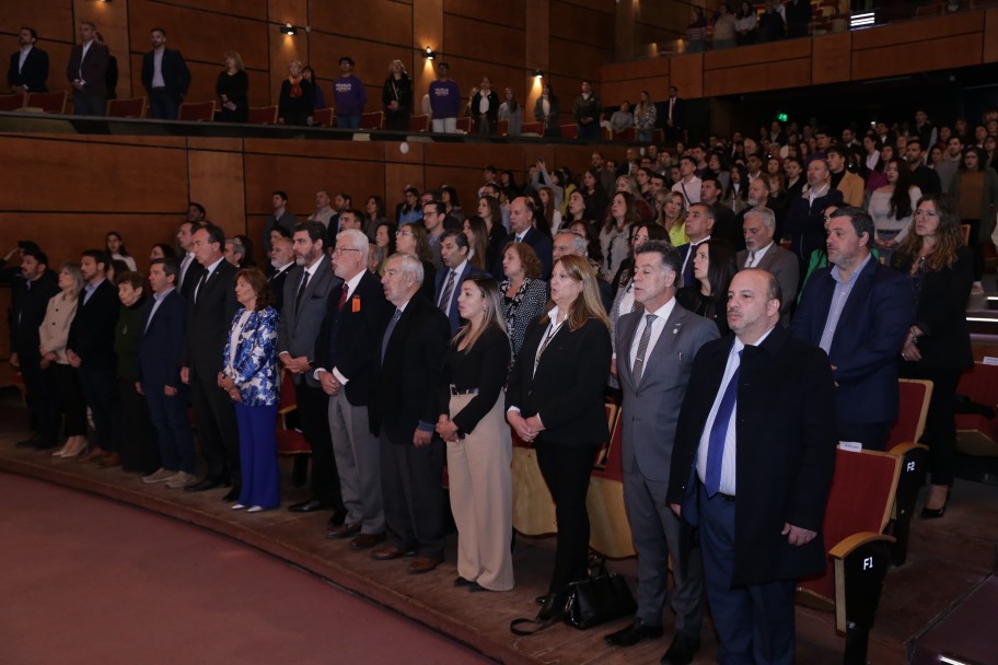 imagen Esther Sanchez: "Nuestra responsabilidad con los estudiantes es adaptarnos a sus necesidades"