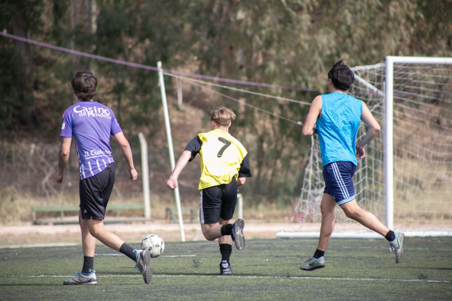 imagen Ciencias Económicas recibió la copa Challenger del Interfacultades