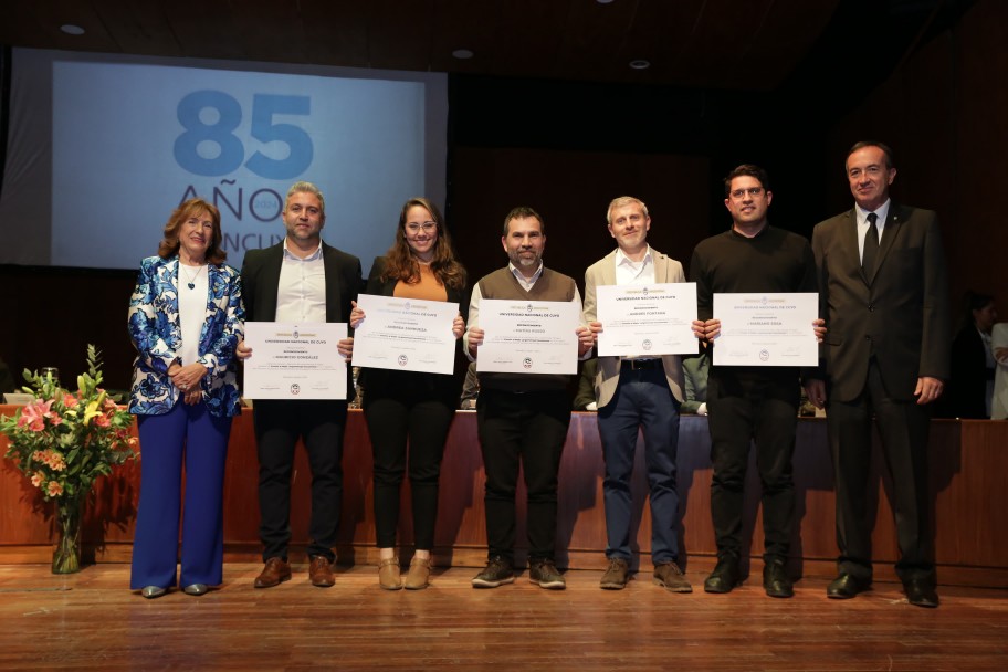 imagen Esther Sanchez: "Nuestra responsabilidad con los estudiantes es adaptarnos a sus necesidades"