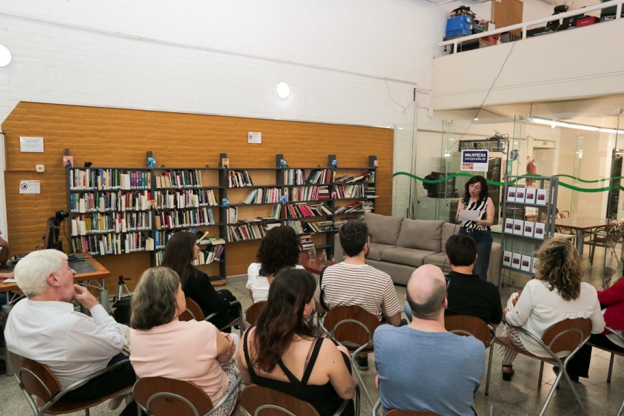 imagen "Los jóvenes tienen a la escuela como un lugar de referencia"