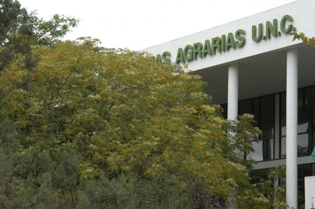 imagen Ciencias Agrarias participa en Jornada Ganadera de Alvear