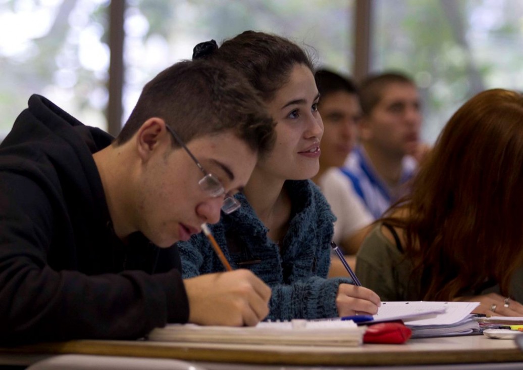 imagen La Universidad acercó carreras y cursos a los departamentos