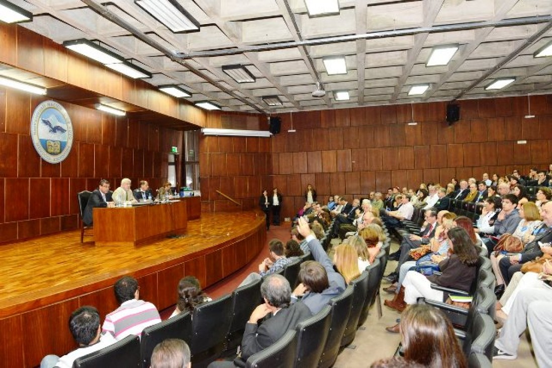 imagen Asamblea Universitaria aceptó renuncia de la Vicerrectora