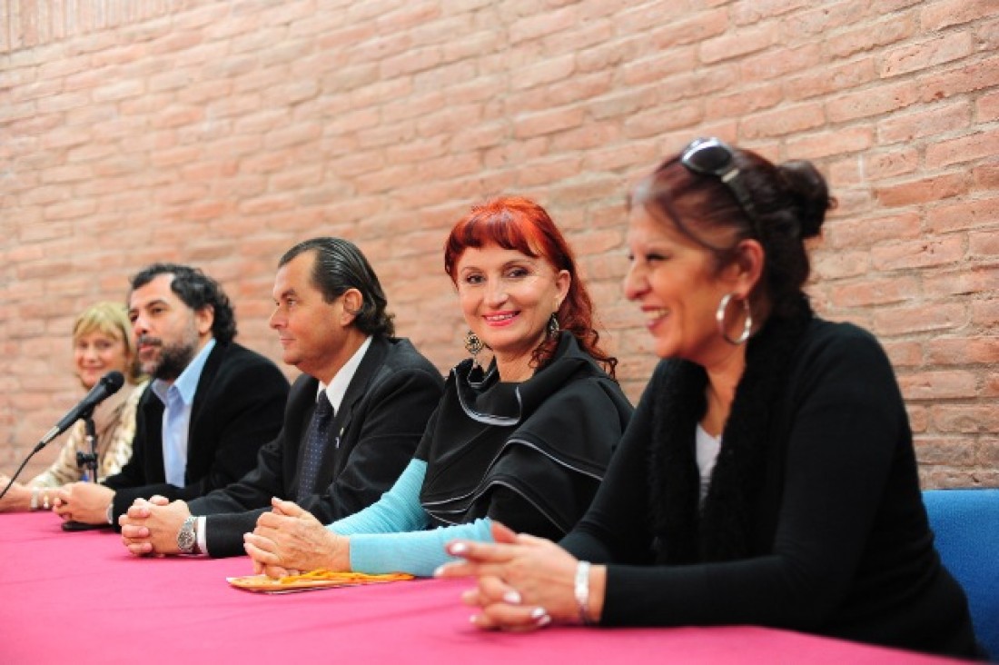 imagen Vilma Rúpolo asumió como nueva directora del Ballet de la UNCuyo