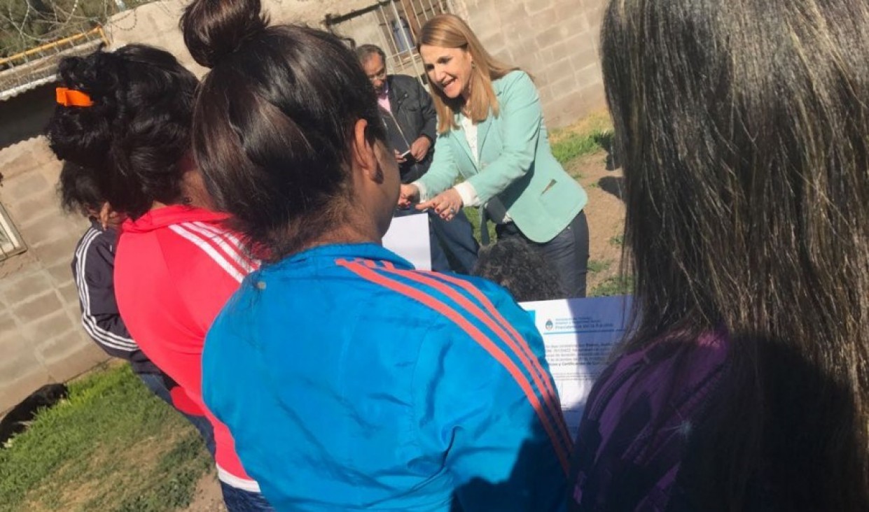 imagen Diez mujeres detenidas se formaron en cerámica