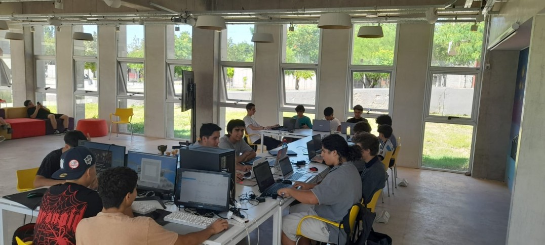 imagen Final Intercolegial de Minecraft de la UNCUYO: una experiencia educativa y tecnológica