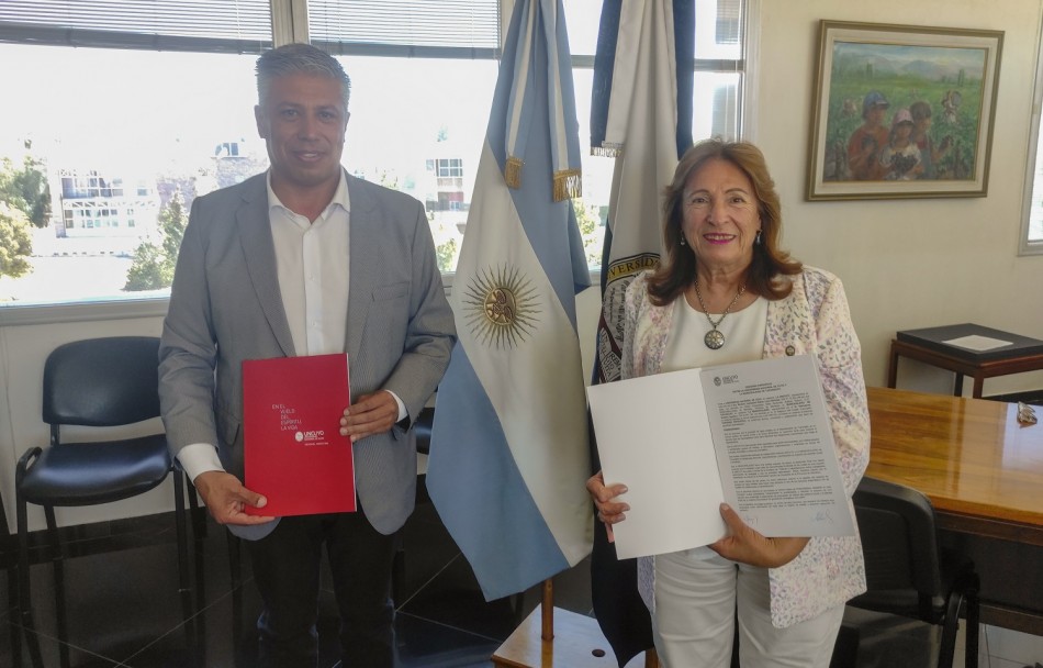 imagen La UNCUYO y el Municipio de Tupungato trabajarán juntos en un parque solar 